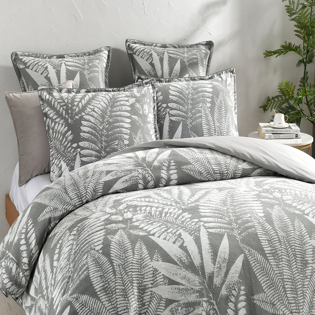 Raven Jacquard Quilt cover set Charcoal