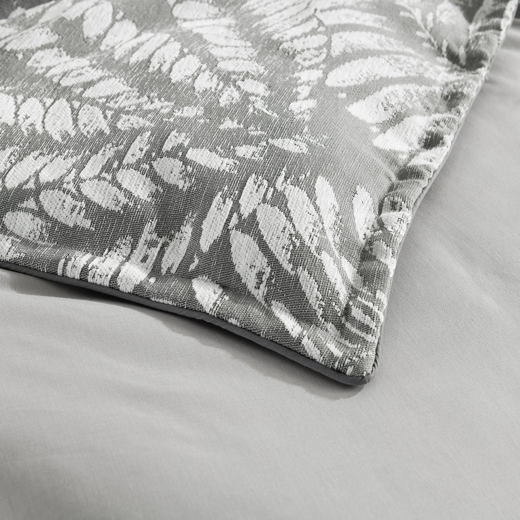 Raven Jacquard Quilt cover set Charcoal